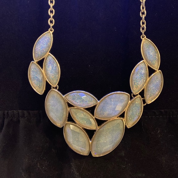 Teal Sparkle statement necklace - Picture 2 of 2